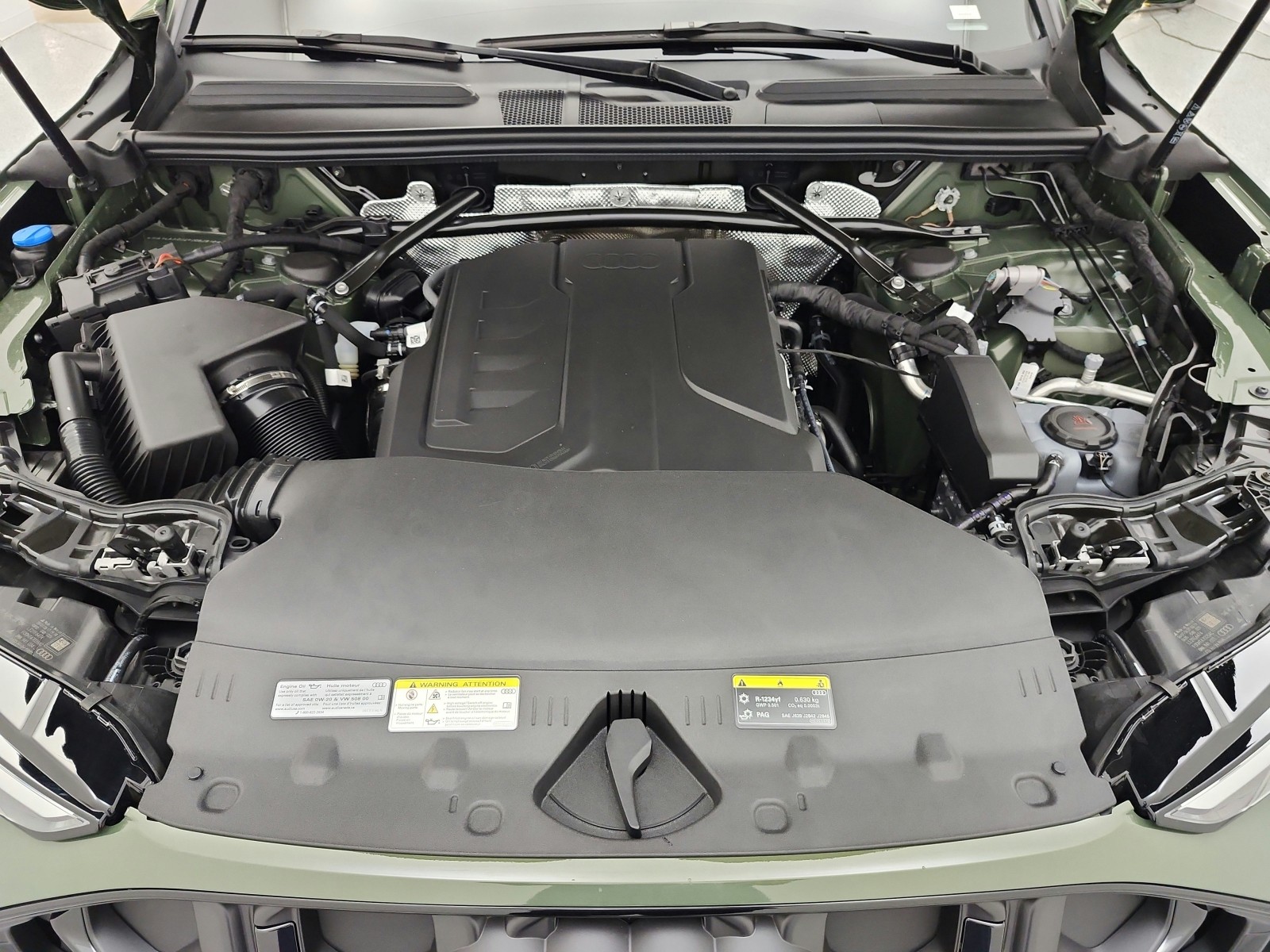 New 2026 District Green Metallic Audi Premium 2.0 TFSI quattro image 12