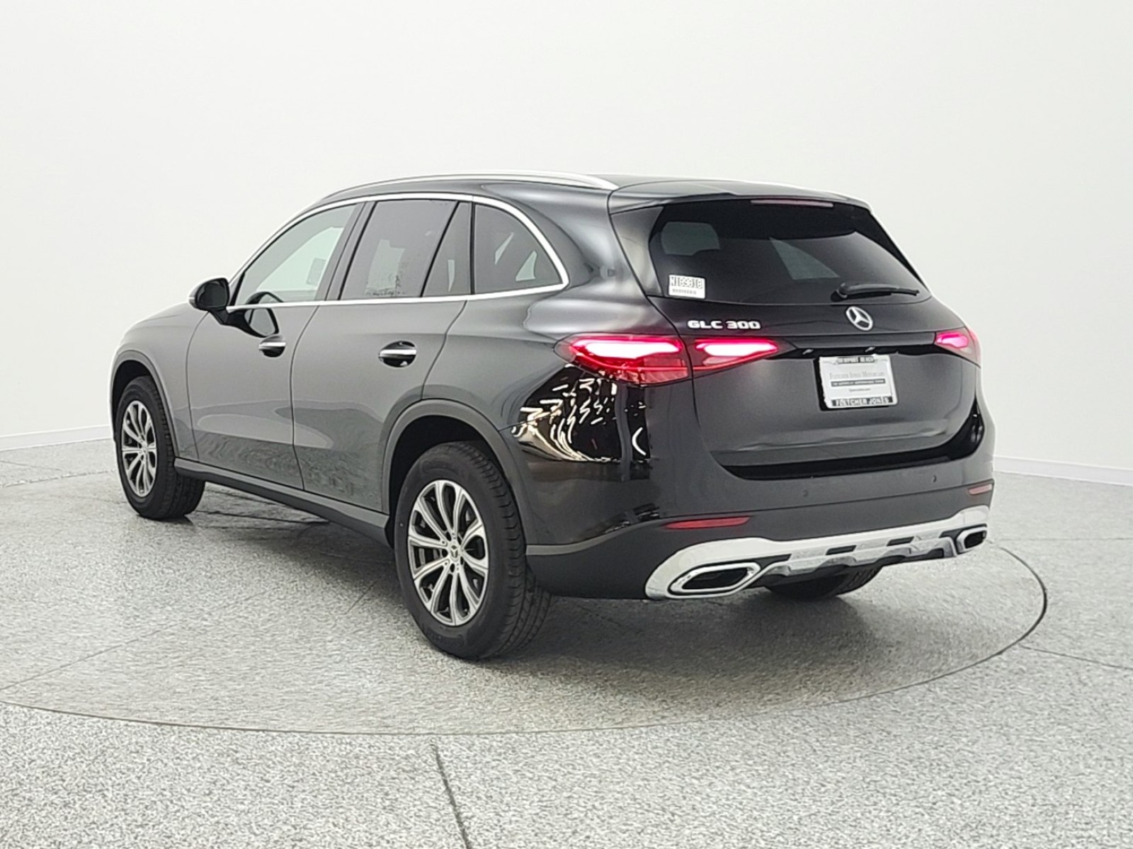 New 2026 Black Mercedes-Benz GLC 300 image 7