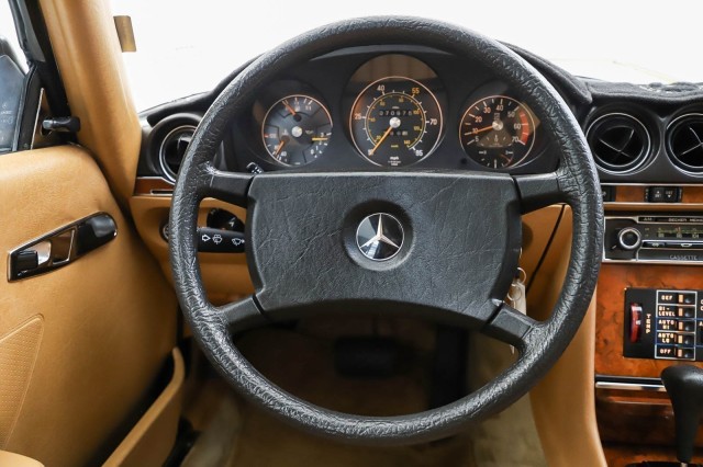 1980 Mercedes Benz 450 SLC  16