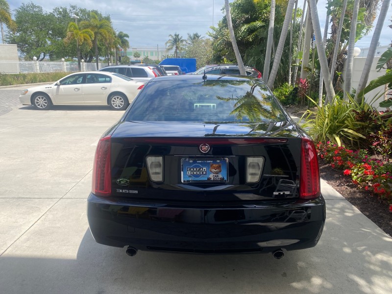 2008 Cadillac STS RWD 1 OWNERLOW MILES 39813 in , 