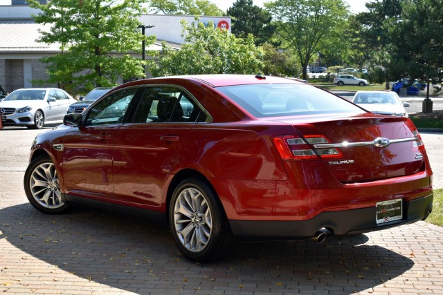 2013 Ford Taurus One Owner Navi Leather Moonroof Heated Seats Sony Sound Park Assist Blind Spot MSRP $40,575 9