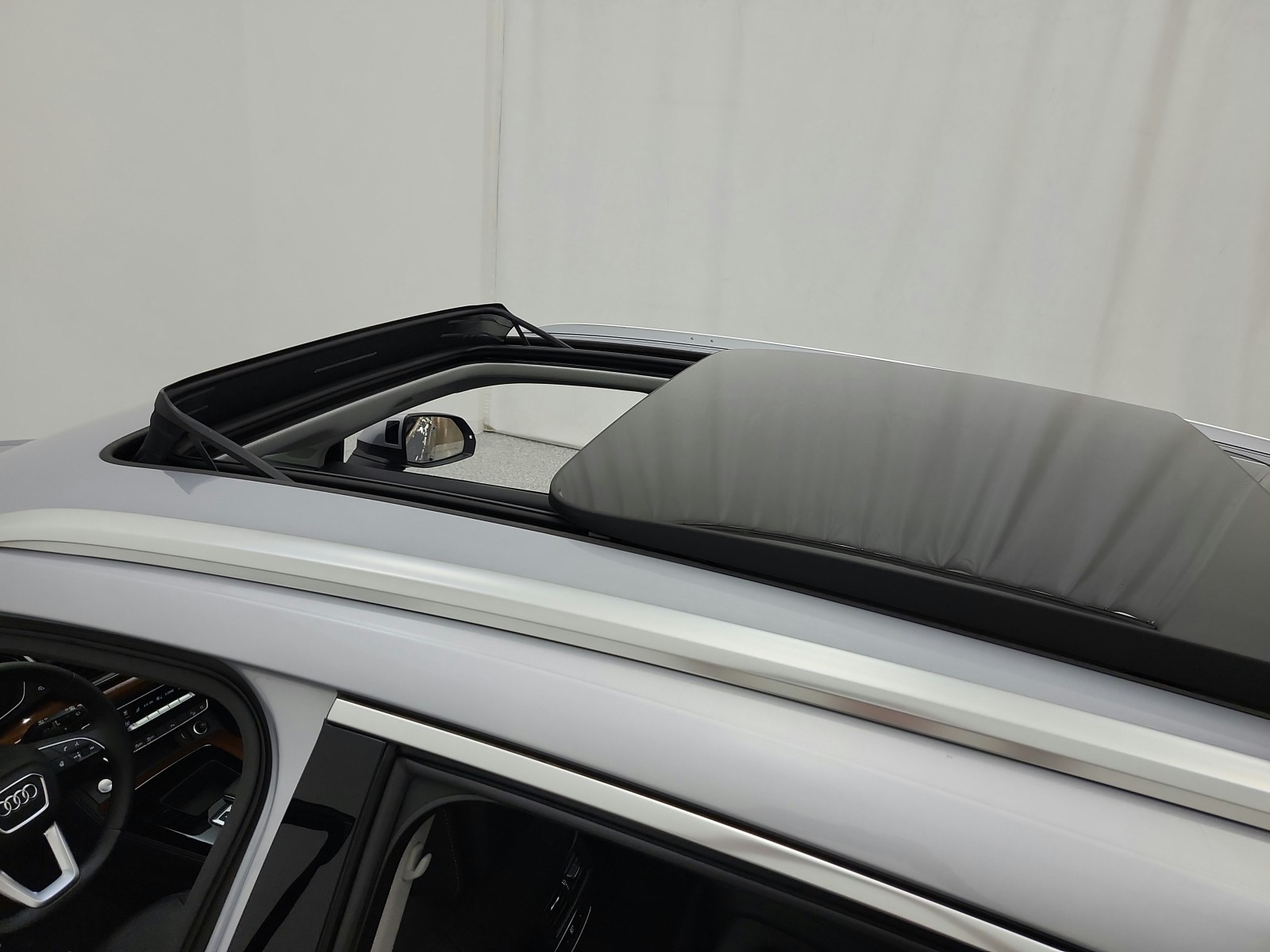Used 2023 Florett Silver Metallic Audi S line Premium Plus image 11