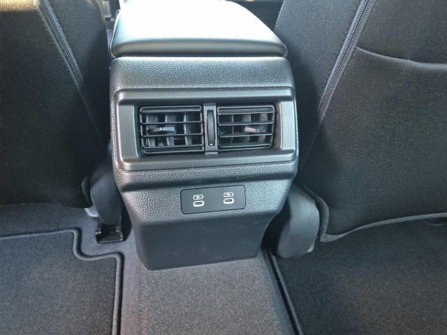 HondaAccord Hybrid39