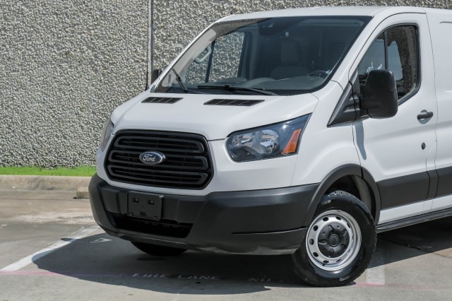 2019 Ford Transit Van  5