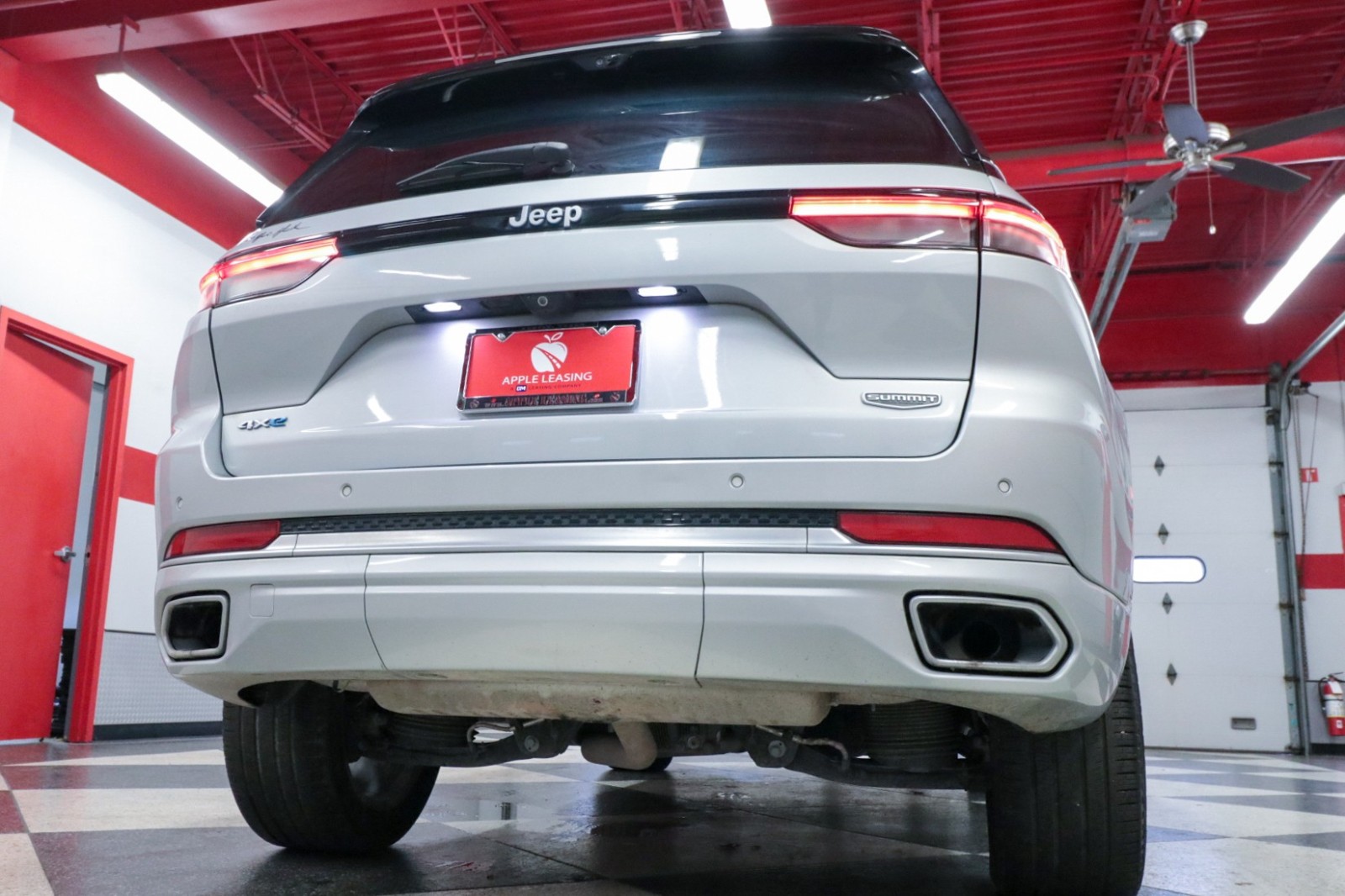 Used Car 2022 Jeep Grand Cherokee 4xe  Summit For Sale Under $40,000 In Austin, Texas