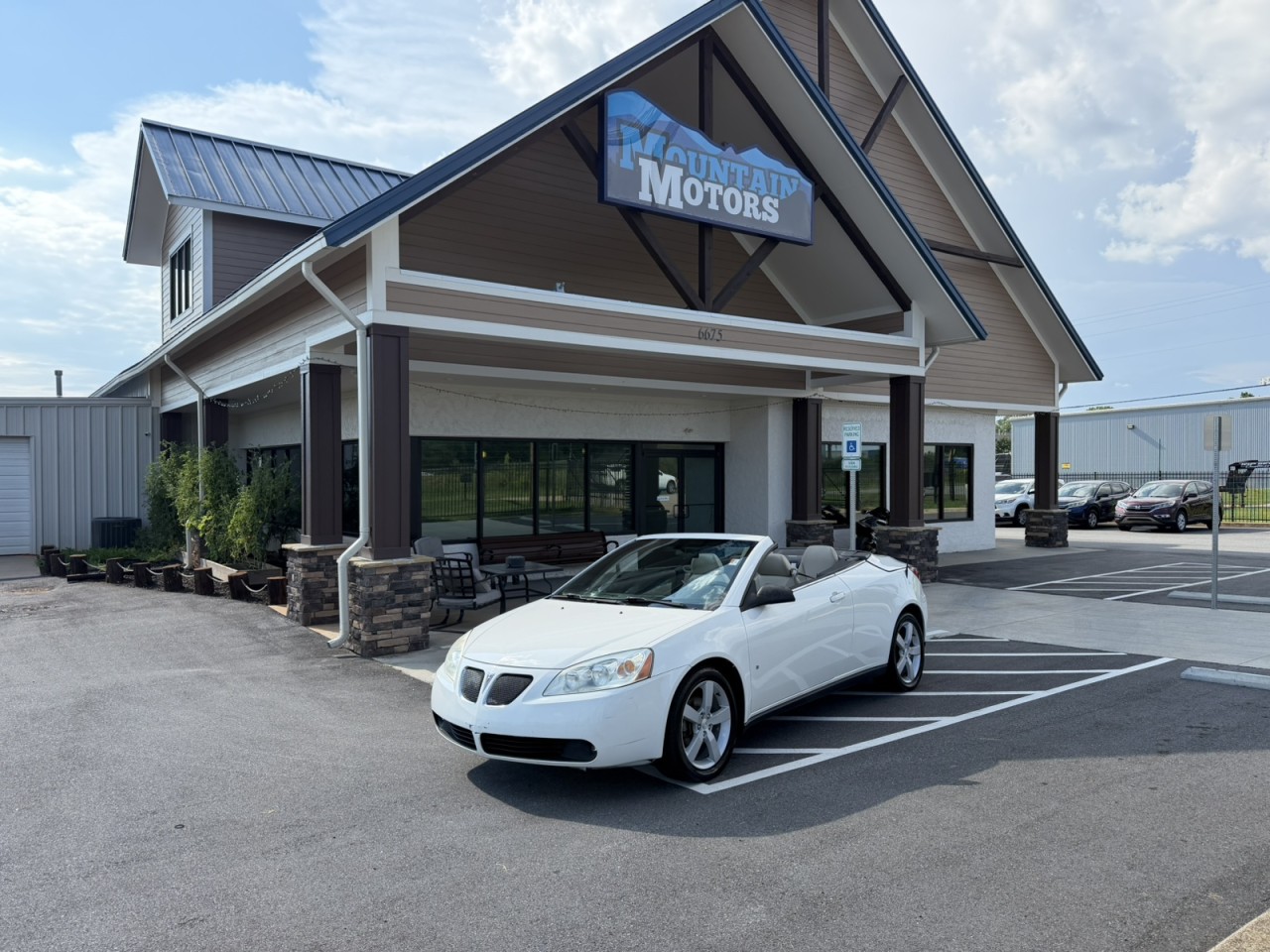 Ivory White 2007 Pontiac G6 Sedan Front-Wheel Drive Automatic