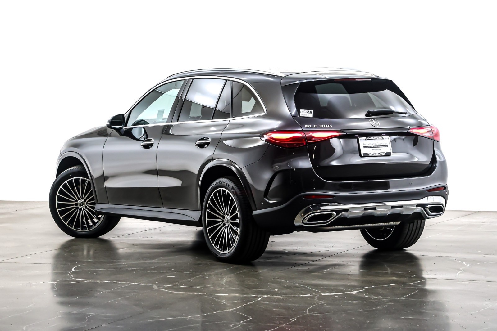 New 2026 Graphite Grey Metallic Mercedes-Benz GLC 300 SUV image 12