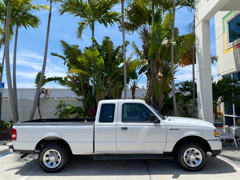 2011 Ford Ranger XLT LOW MILES 44,686 in ,
