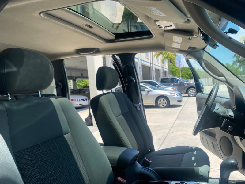 2006 Jeep Liberty 4WD Limited LOW MILES 75,410 in , 