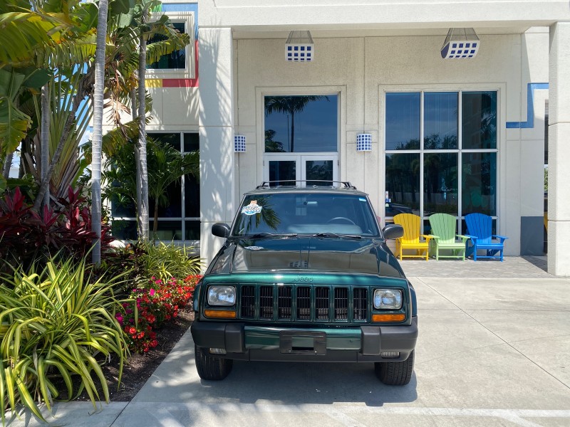 2000 Jeep Cherokee Sport 1 OWNER 4X4 AC 4.0 6YL in , 