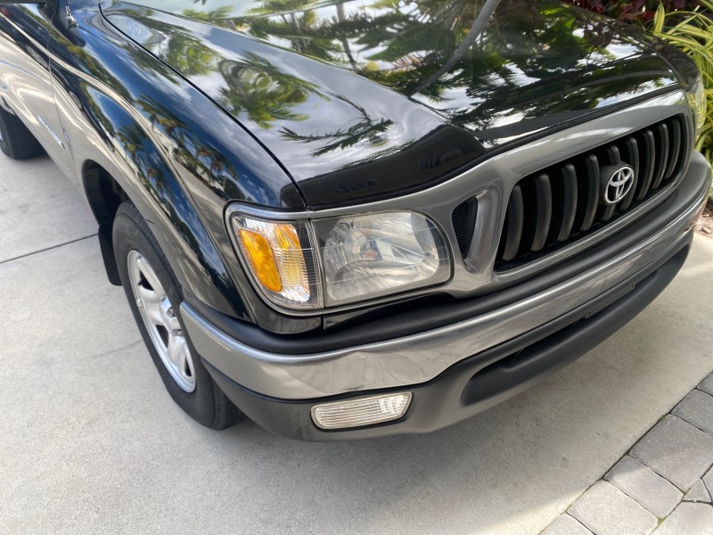 2002 Toyota Tacoma 1 OWNER AUTO AC 4 CYL in , 