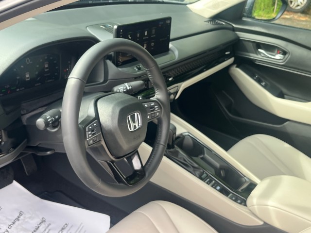 HondaAccord Hybrid35