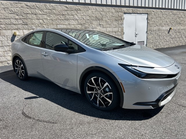ToyotaPrius Plug-In Hybrid2