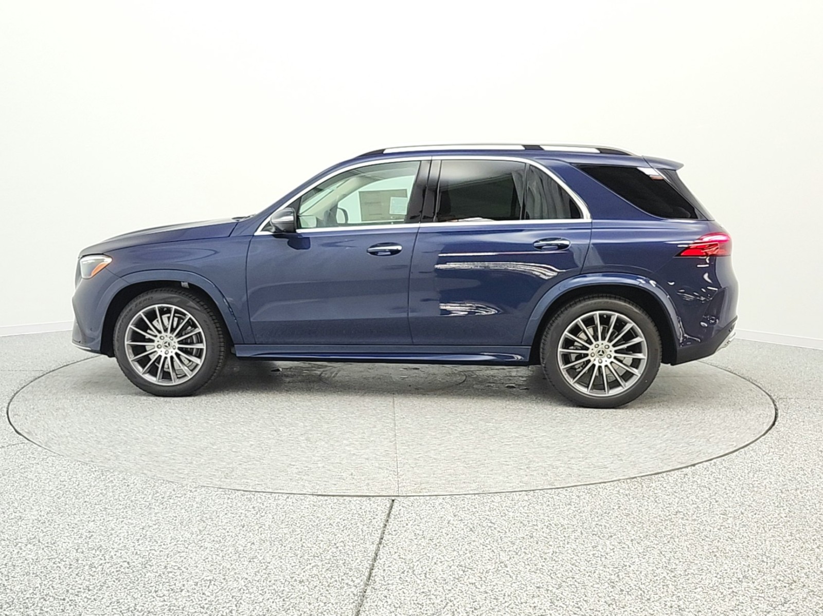 New 2026 Twilight Blue Metallic Mercedes-Benz GLE 350 image 8