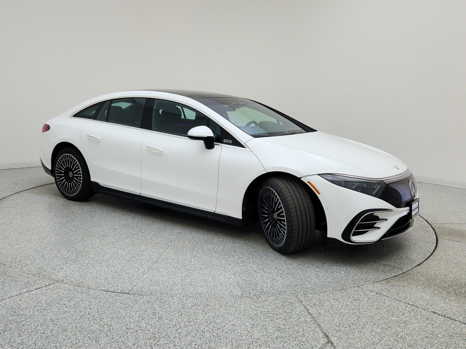 Certified Used 2023 Polar White Mercedes-Benz EQS 580 image 3