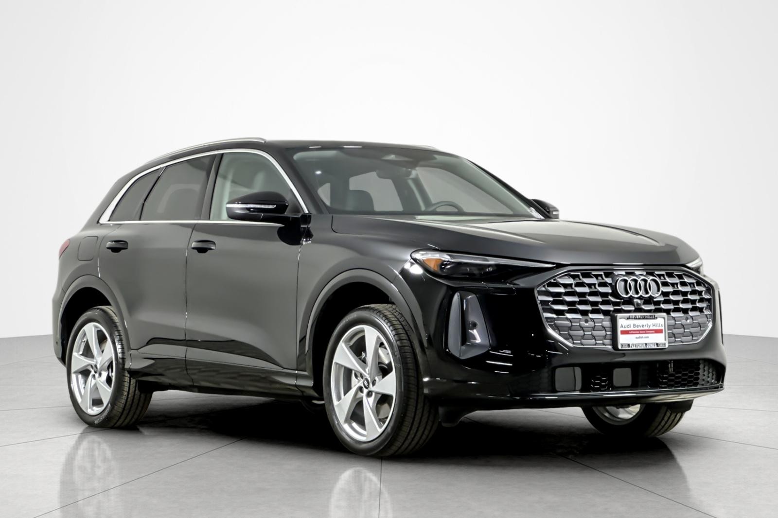 New 2025 Mythos Black Metallic Audi Premium Plus 2.0 TFSI quattro image 2