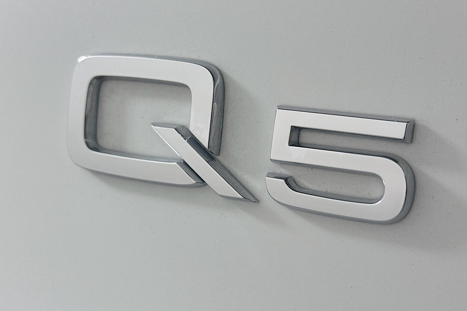 Used 2023 Glacier White Metallic Audi S line Premium image 10