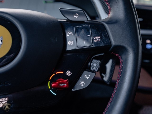 Ferrari SF90 Stradale