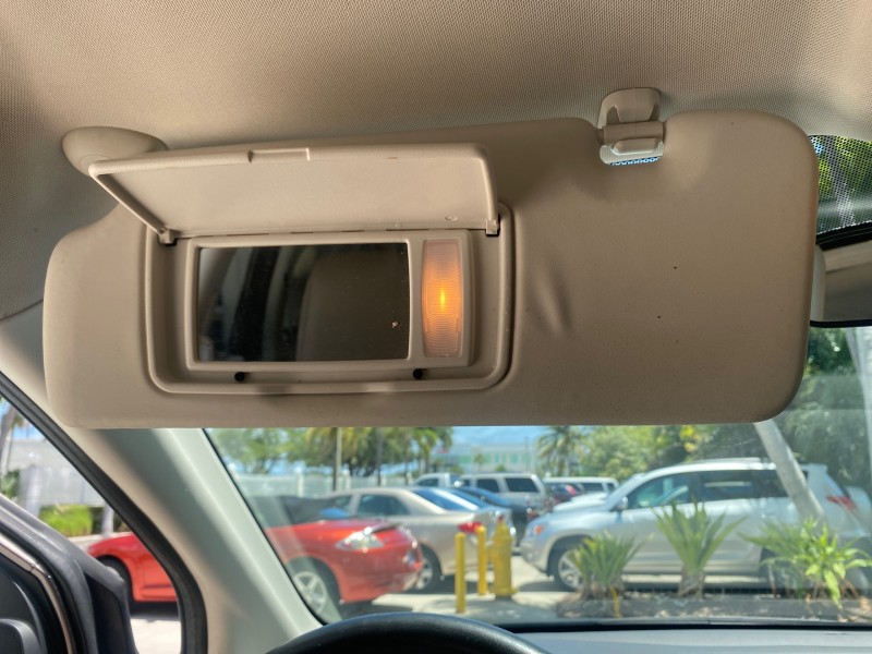 2012 Honda CR-V 1 FL OWNER EX-L LOW MILES 47,572 in , 