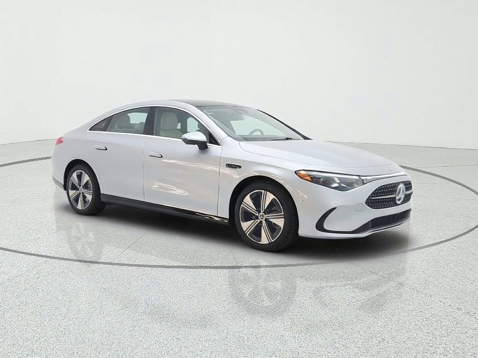 New 2027 Cirrus Silver Metallic Mercedes-Benz CLA 220 Hybrid FWD image 3