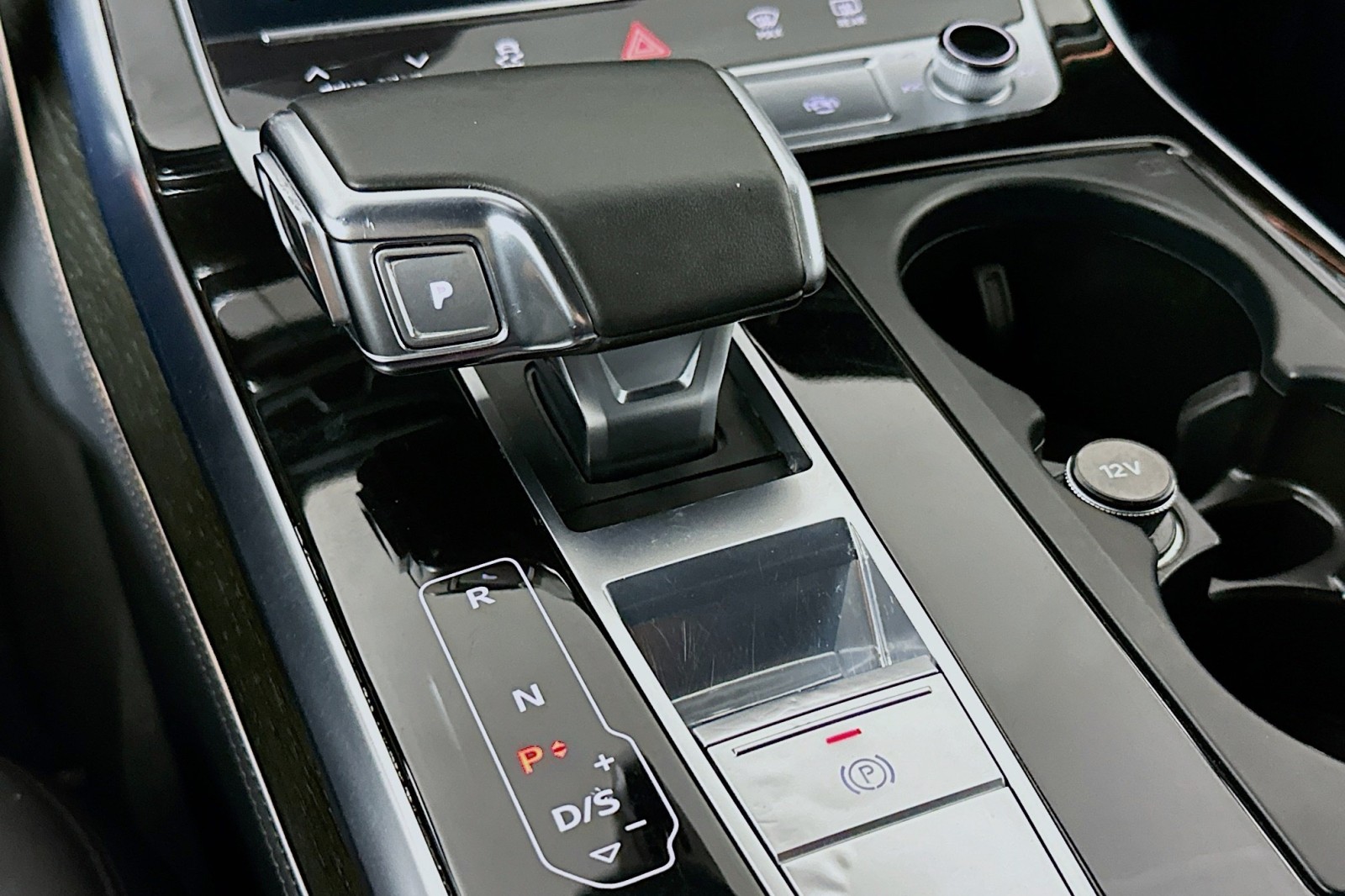 Used 2022 Mythos Black Metallic Audi Prestige image 7