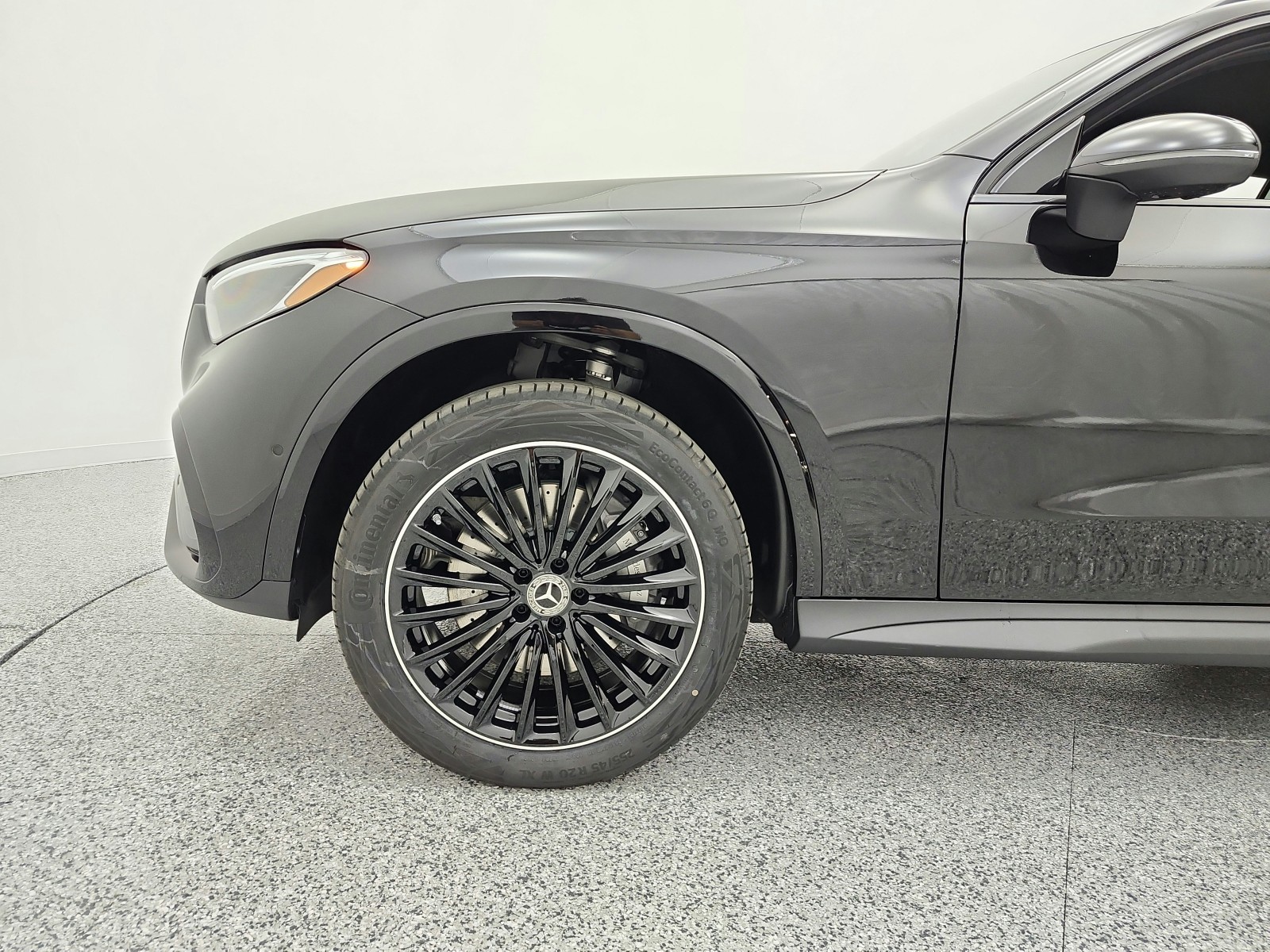 New 2026 Black Mercedes-Benz GLC 300 image 13