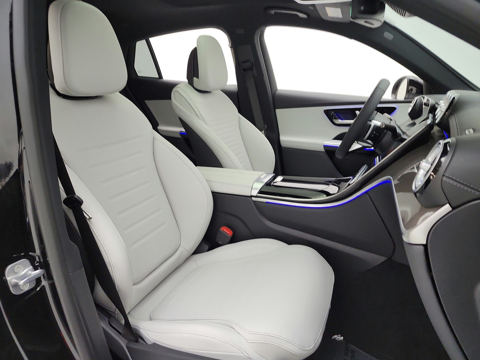 New 2026 Obsidian Black Metallic Mercedes-Benz GLC 300 4MATIC® Coupe image 14