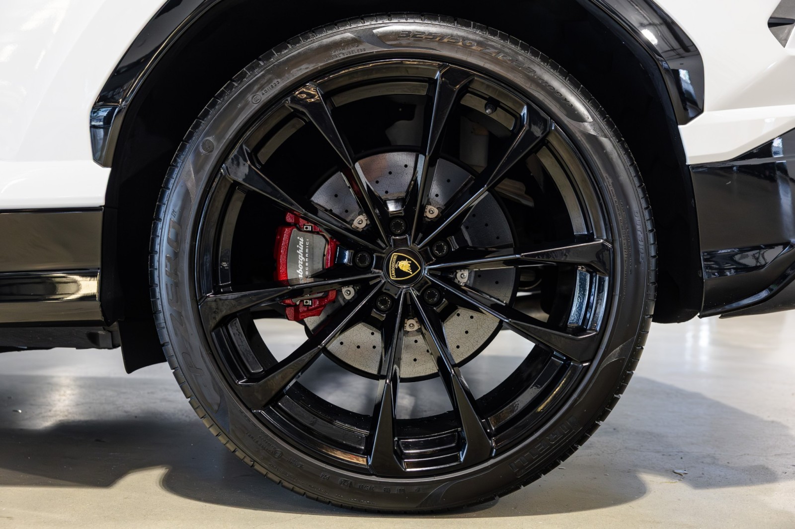 Used Car 2022 Lamborghini Urus  For Sale Under $230,000 In Boerne, Texas