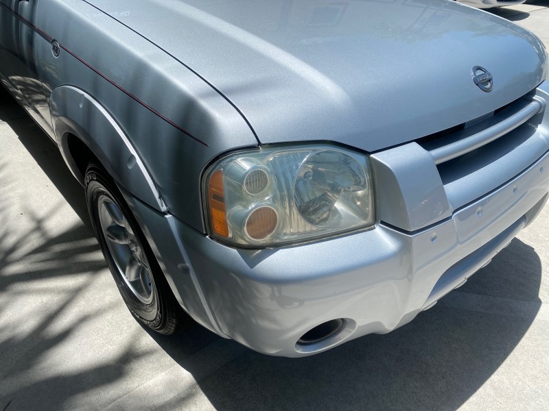2002 Nissan Frontier 2WD XE XCAB 5 SPD AC 4 CYL in ,