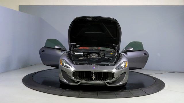 2015 Maserati GranTurismo Sport 10