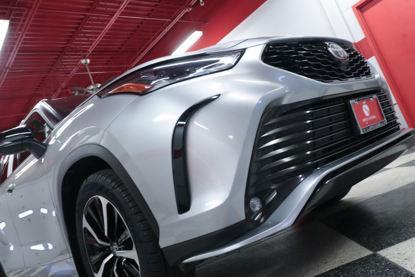 Used Car 2021 Toyota Highlander  Xse For Sale Under $35,000 In Austin, Texas