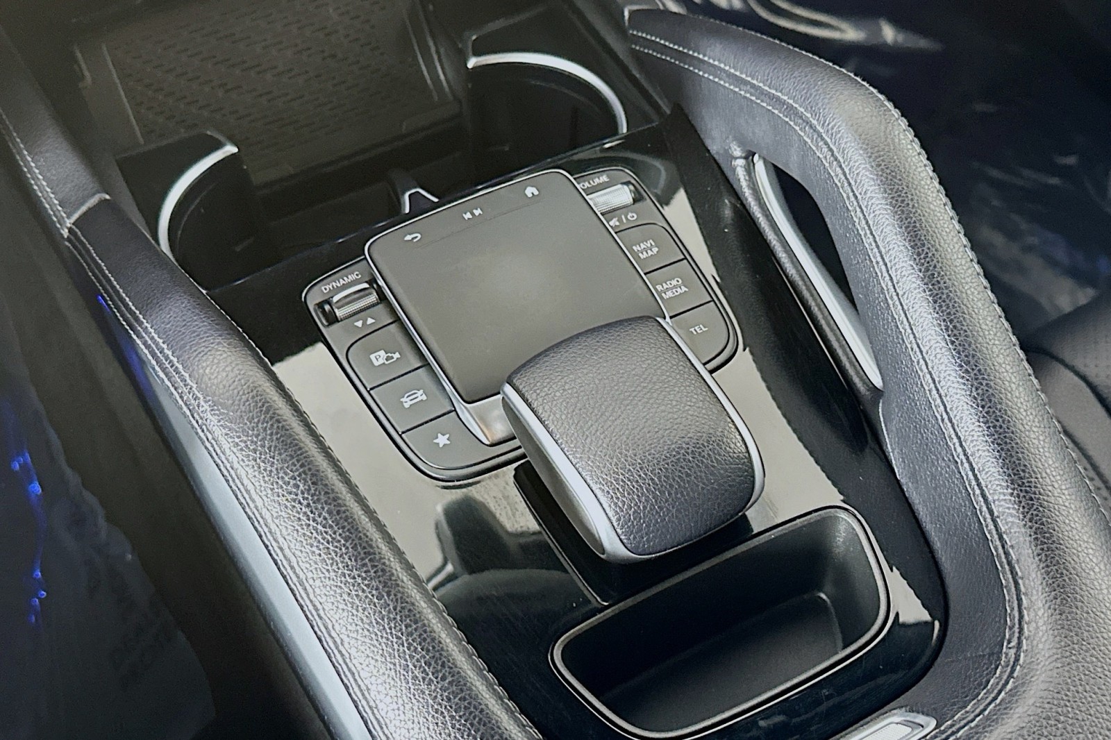 Used 2024 Black Mercedes-Benz GLE 350 image 7