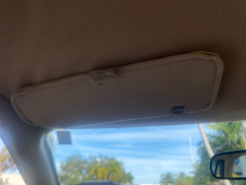 1995 Saturn SL LOW MILES 70,805 in ,