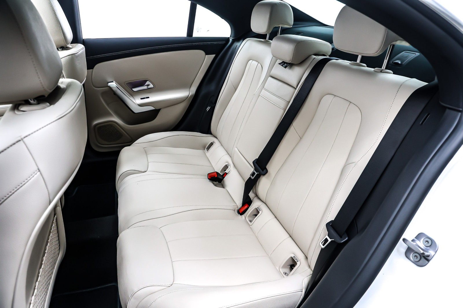 New 2026 Polar White Mercedes-Benz CLA 250 image 8