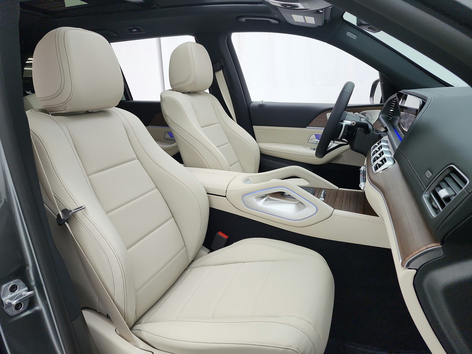 New 2026 Selenite Grey Metallic Mercedes-Benz GLS 450 4MATIC® SUV image 15