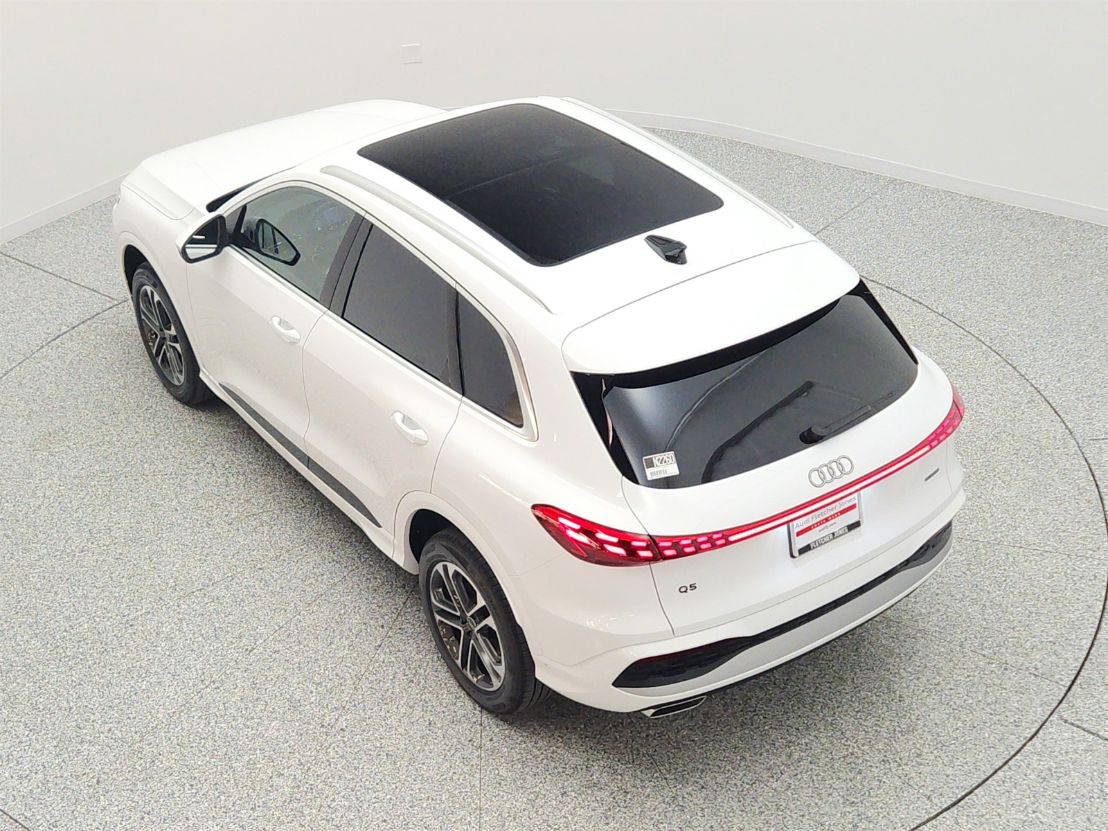 New 2026 Arkona White Audi Premium Plus 2.0 TFSI quattro image 22