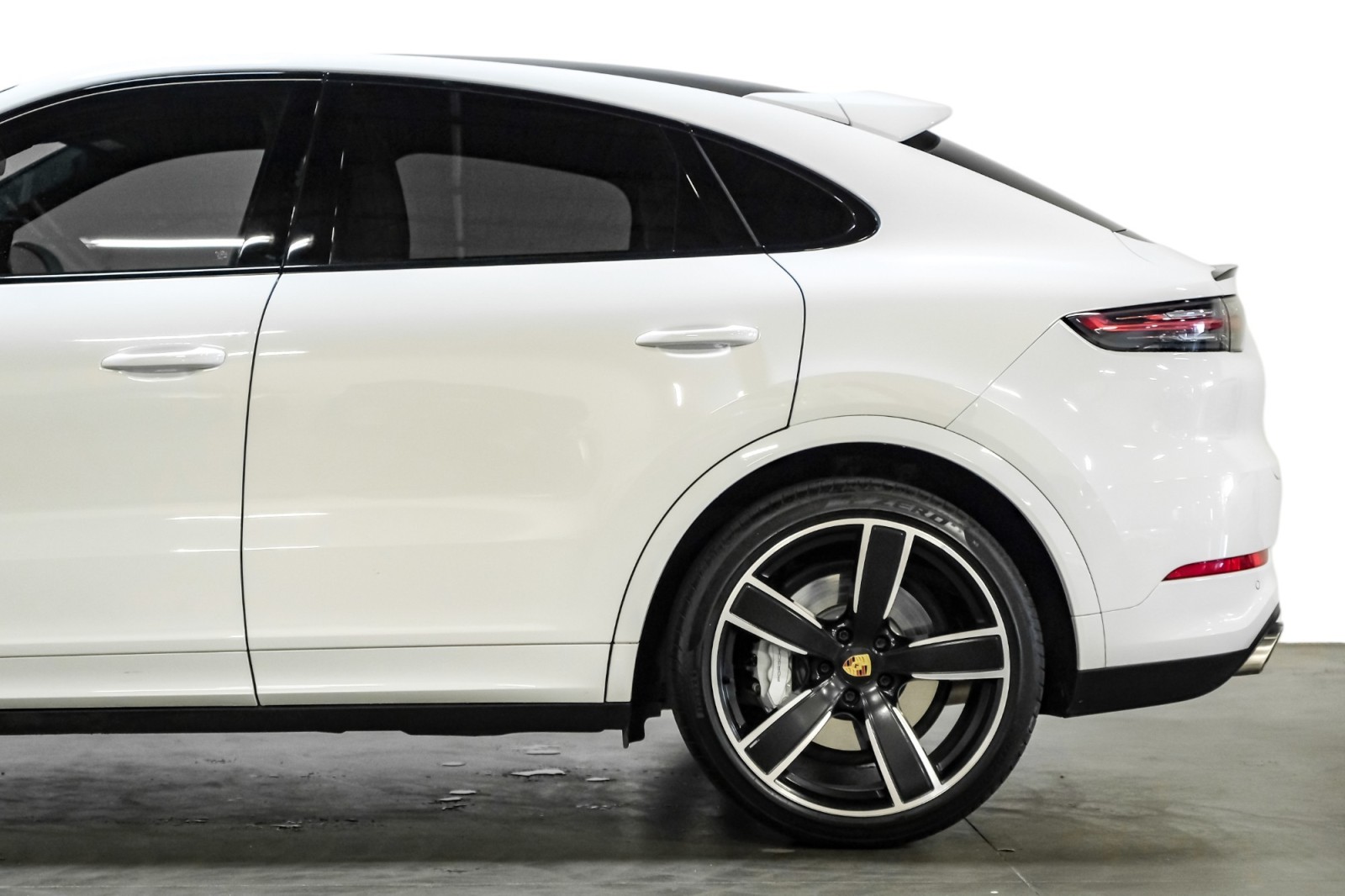 2020 Porsche Cayenne Turbo Coupe AWD PremiumPkgPlus AdaptiveCruise CarbonFiber 12