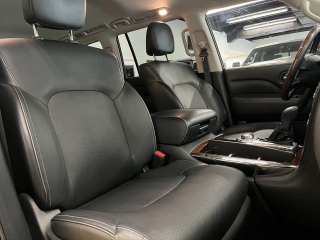 2019 INFINITI QX80 LUXE 24