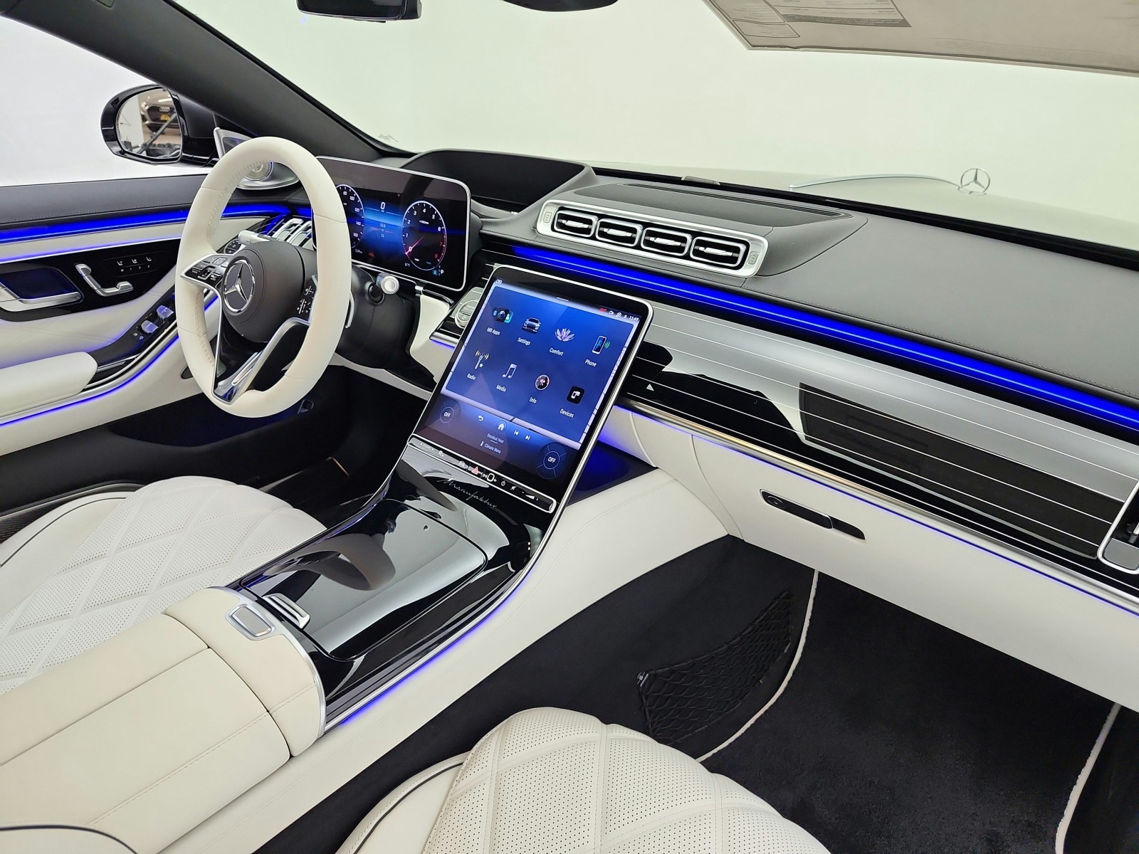 New 2026 MANUFAKTUR Graphite Grey Magno Mercedes-Benz Maybach S 580 image 15