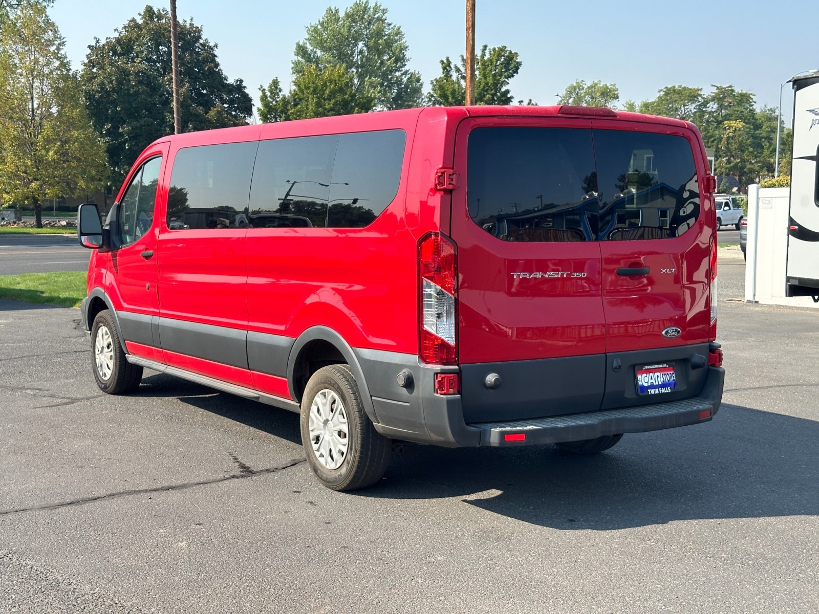 2015 Ford Transit Wagon XLT 8