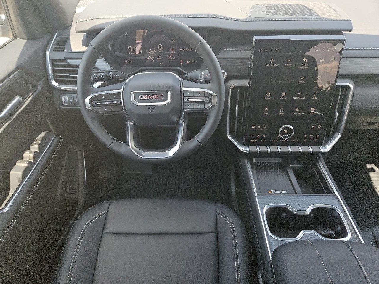 View vehicle photo 7