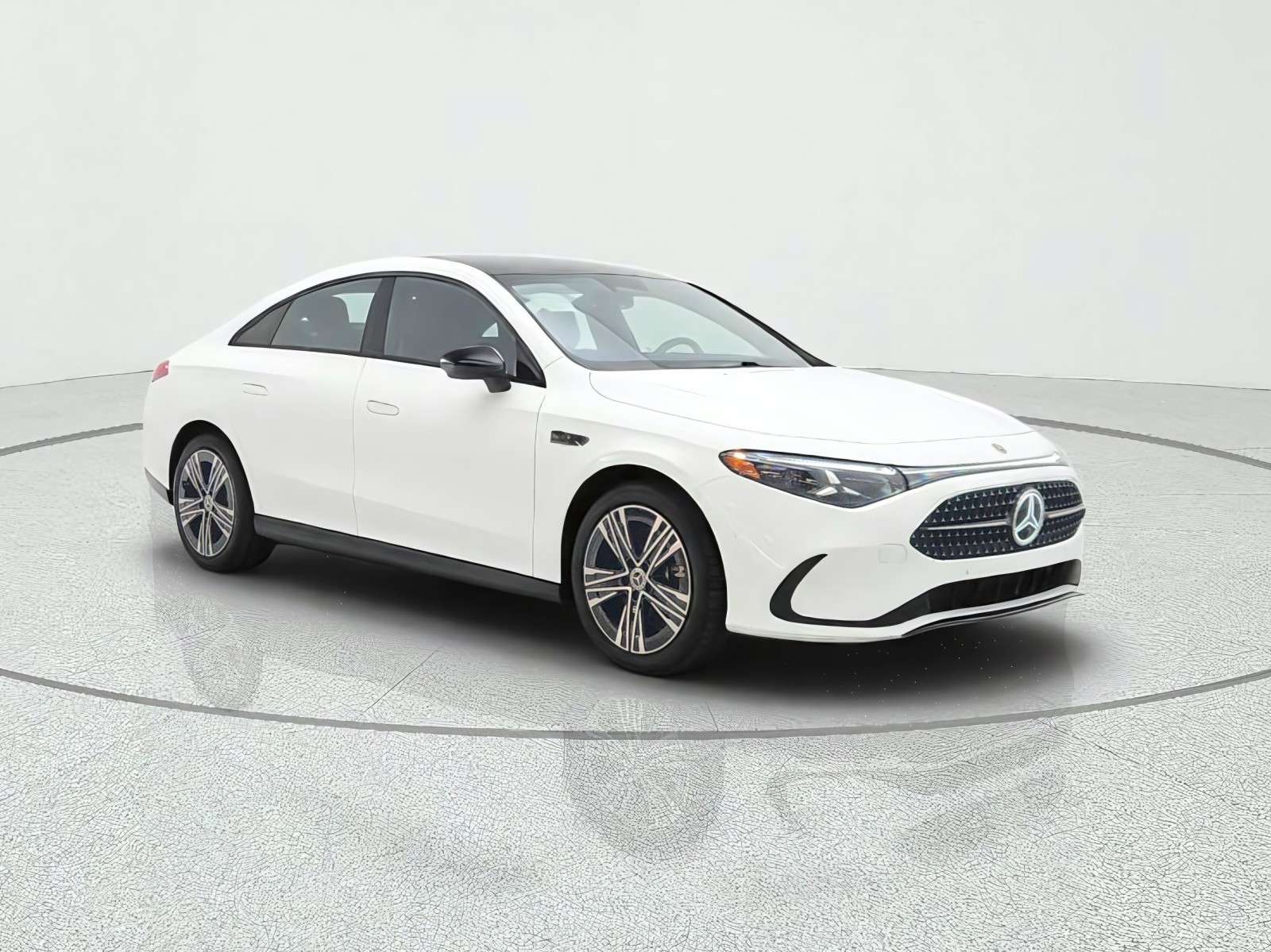 New 2027 Polar White Mercedes-Benz CLA 220 Hybrid FWD image 3