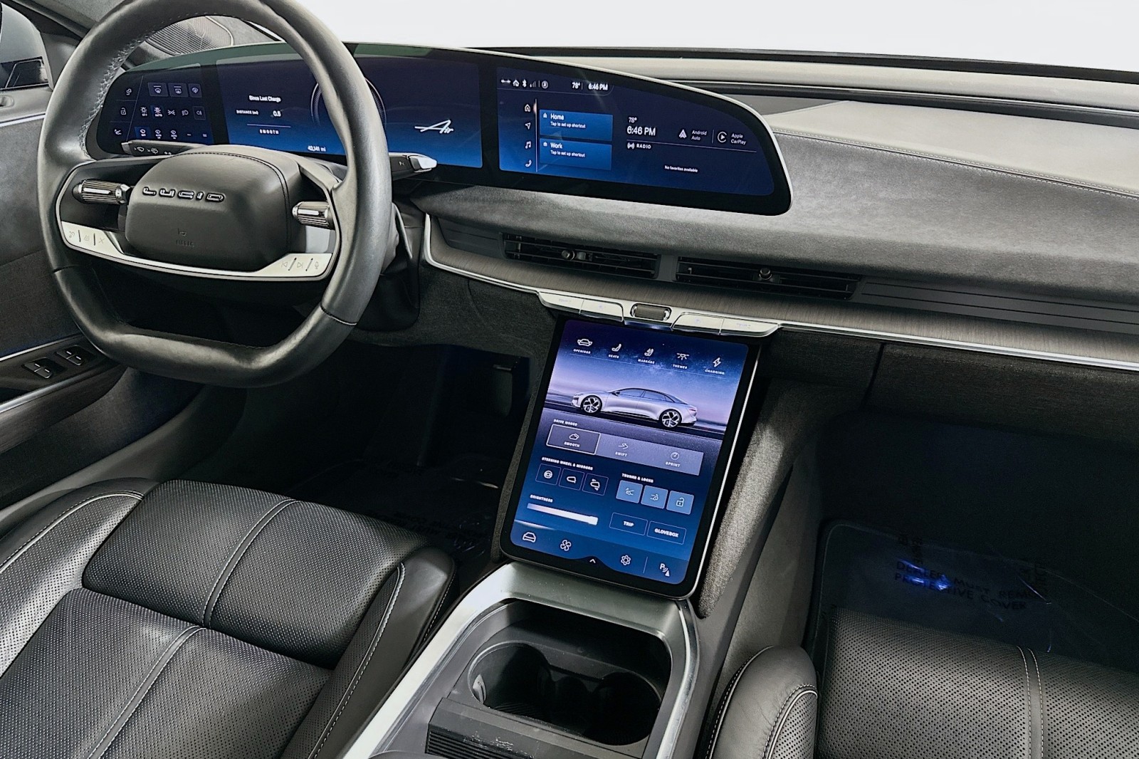 Used 2022 Infinite Black Lucid Grand Touring image 6