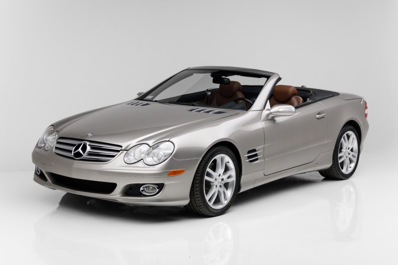 2007 Mercedes-Benz SL 550 50th Anniversary Edition 5.5L V8 in , 