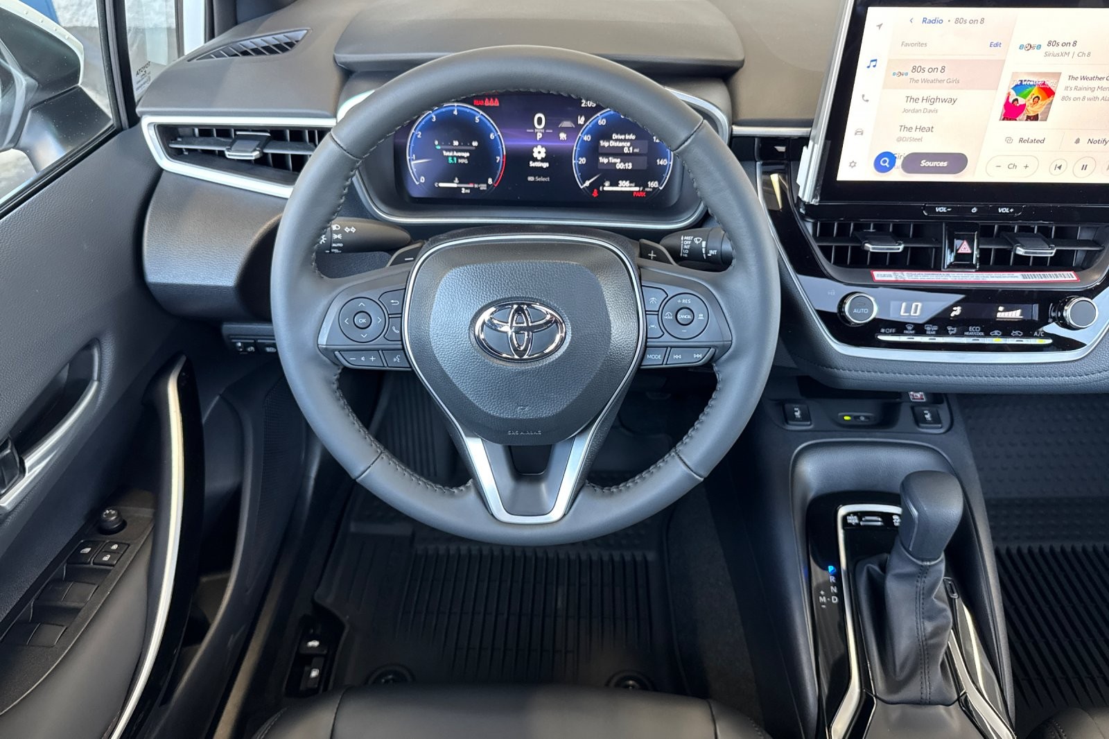 New 2026 WIND CHILL PEARL [EX Toyota XSE image 13