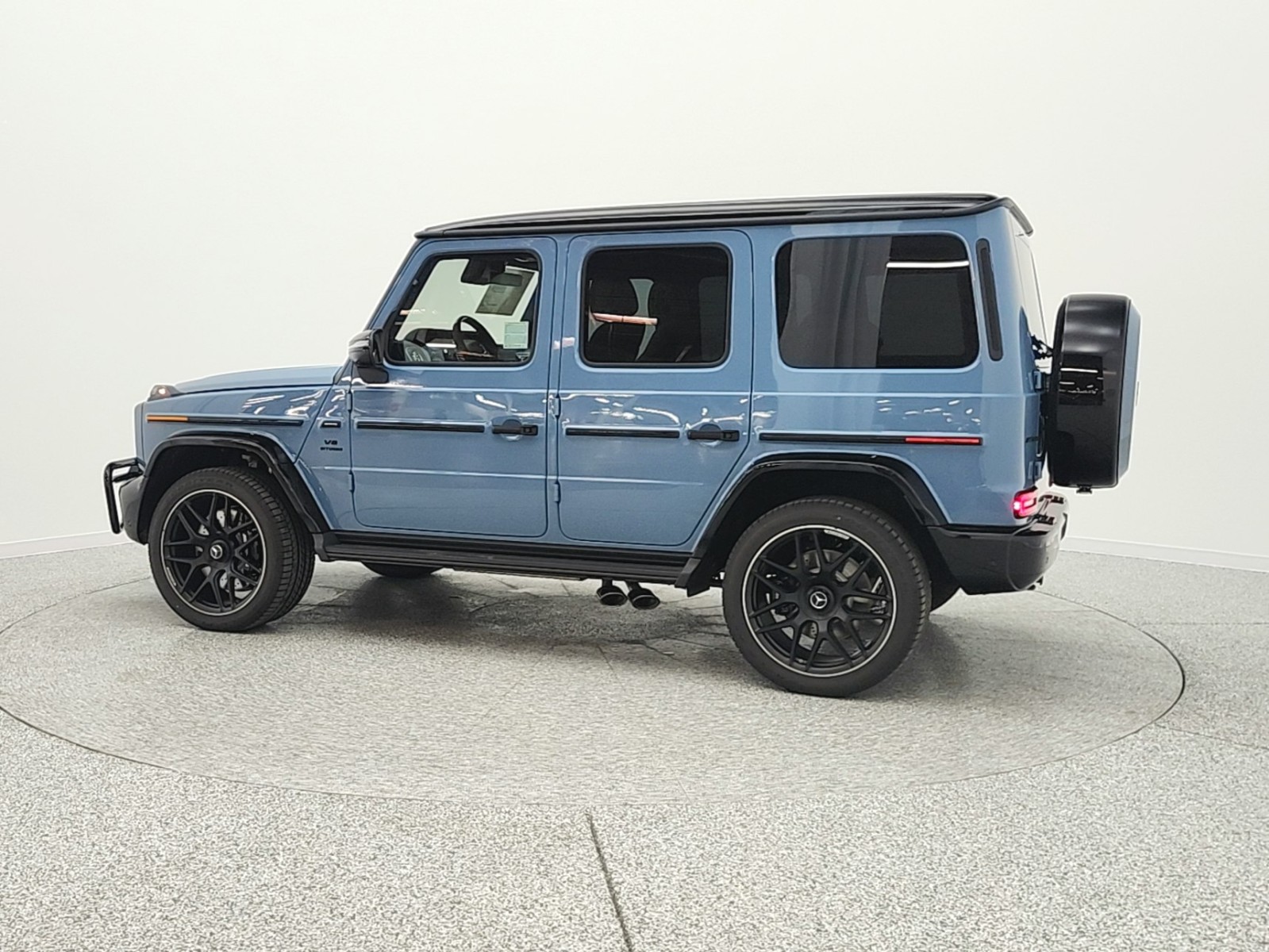New 2026 MANUFAKTUR Signature China Blue Mercedes-Benz AMG® G 63 image 8