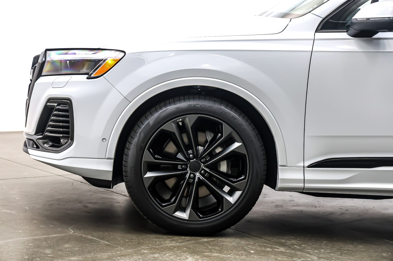 New 2026 Glacier White Metallic Audi Premium Plus 55 quattro image 10