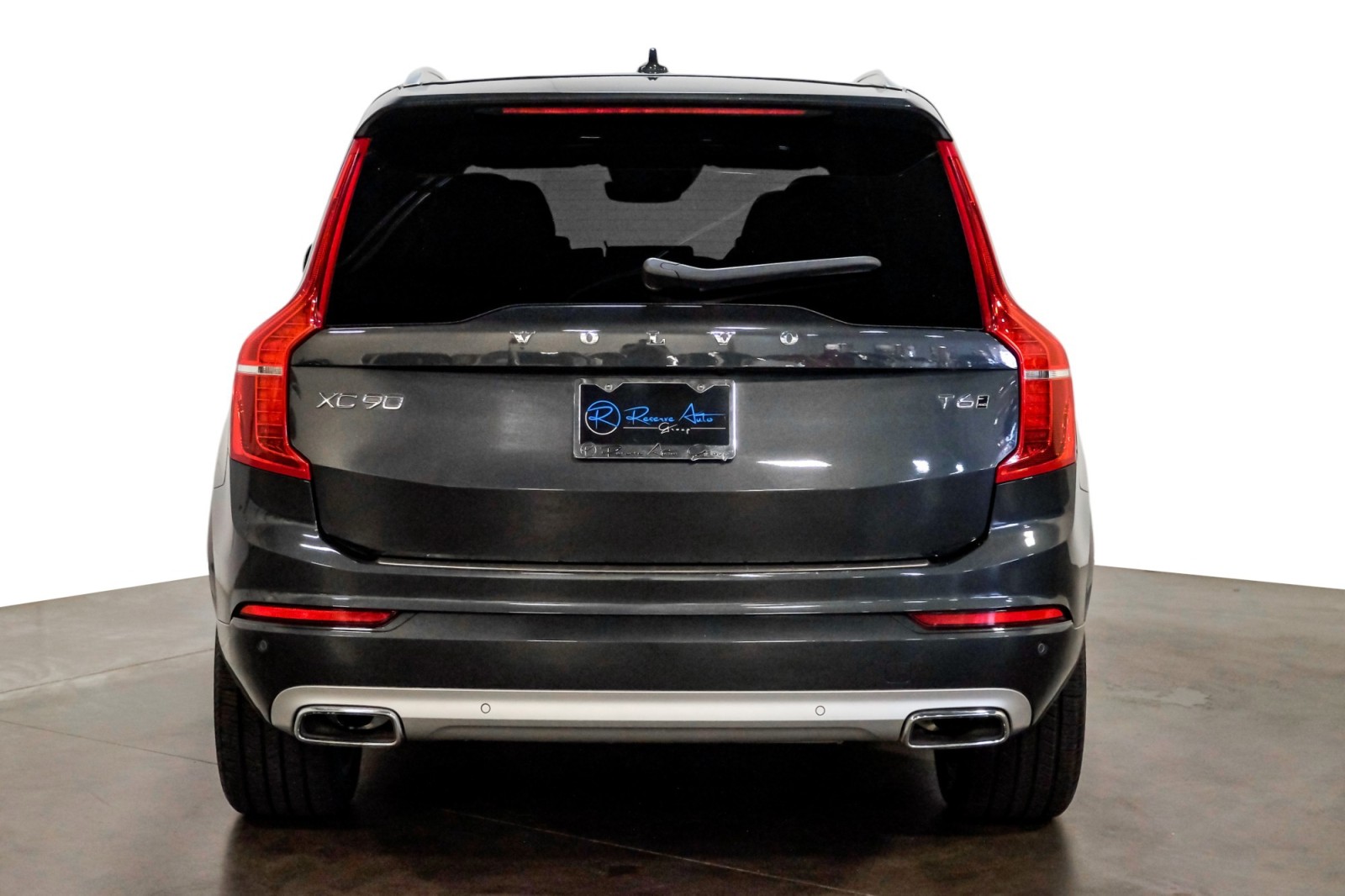 2021 Volvo XC90 T6 AWD Momentum 7P ClimatePkg AdvancedPkg ProtectionPkgPremier 2 8