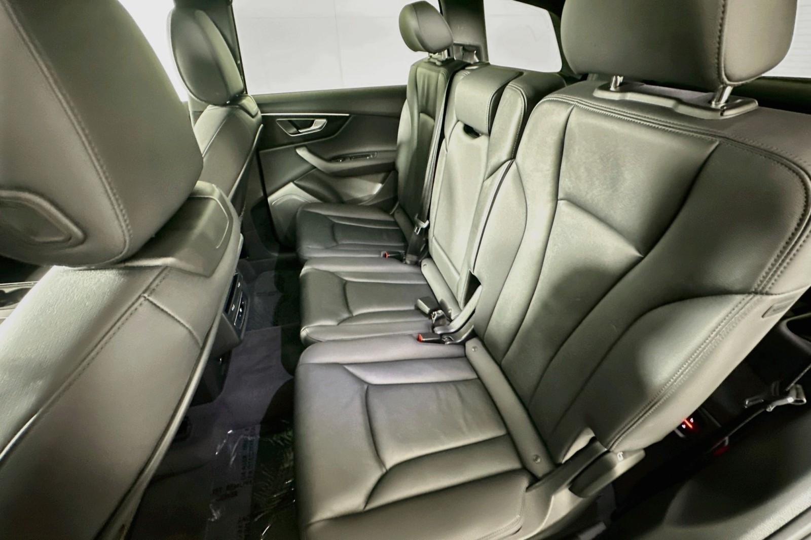 Used 2023 Mythos Black Metallic Audi Premium image 9