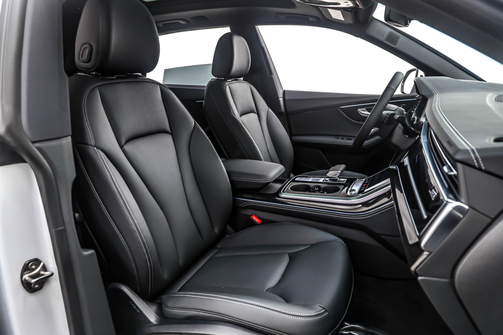 New 2026 Glacier White Metallic Audi Premium Plus quattro image 7